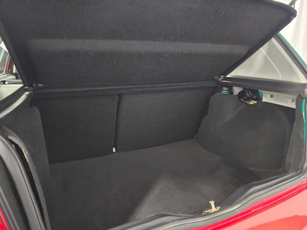 Used 1996 Volkswagen Golf GL FWD image 35
