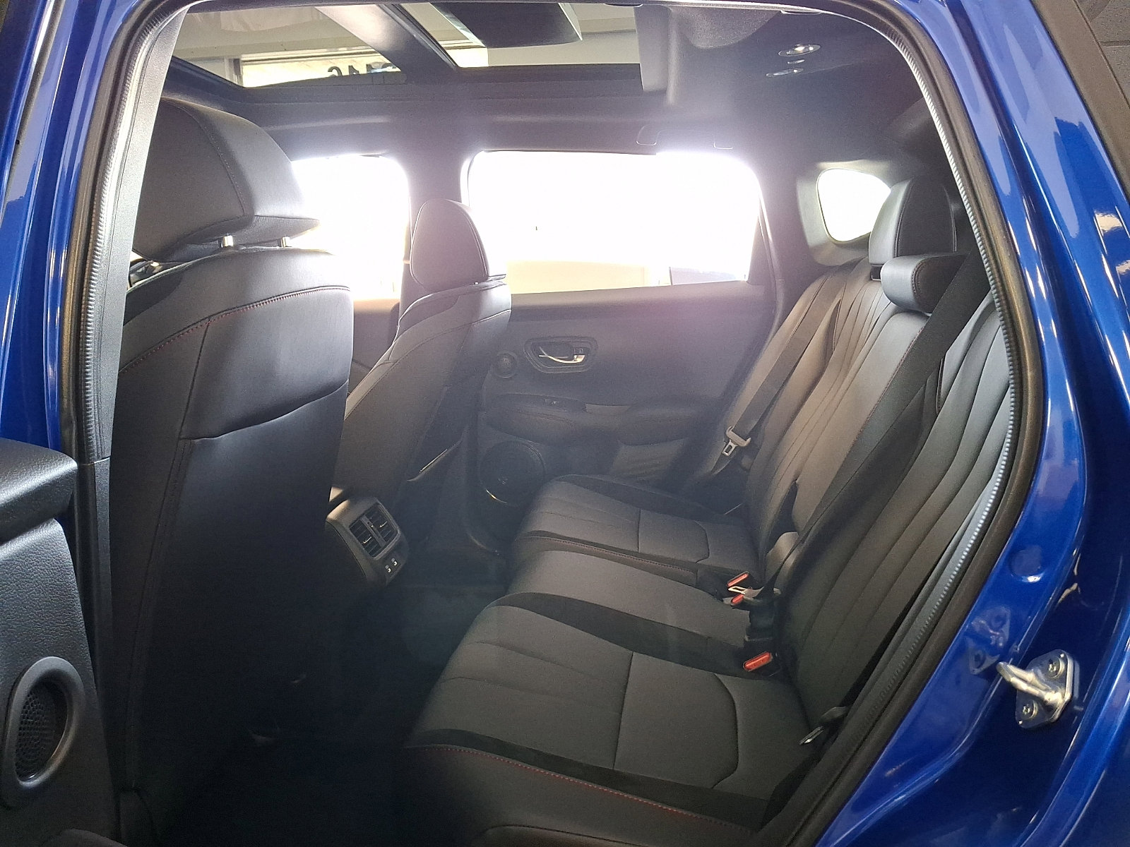 Certified 2025 Acura ADX A-Spec AWD/4WD image 10