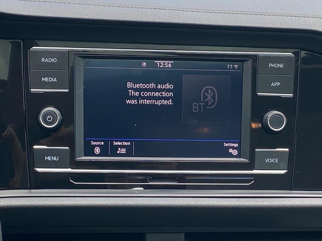 Certified 2021 Volkswagen Jetta SE w/ SE Cold Weather Package FWD image 8