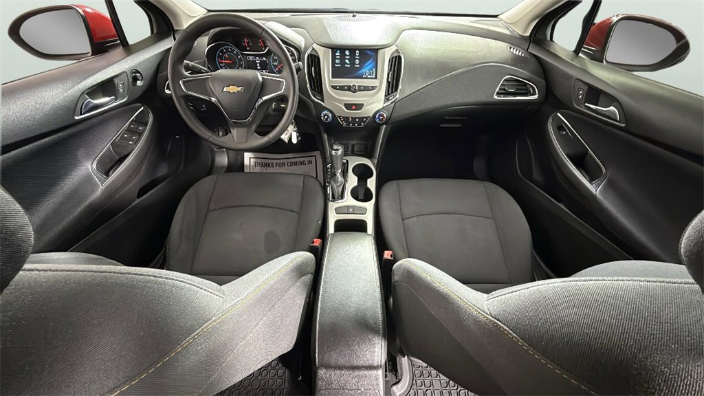Used 2018 Chevrolet Cruze LS image 29