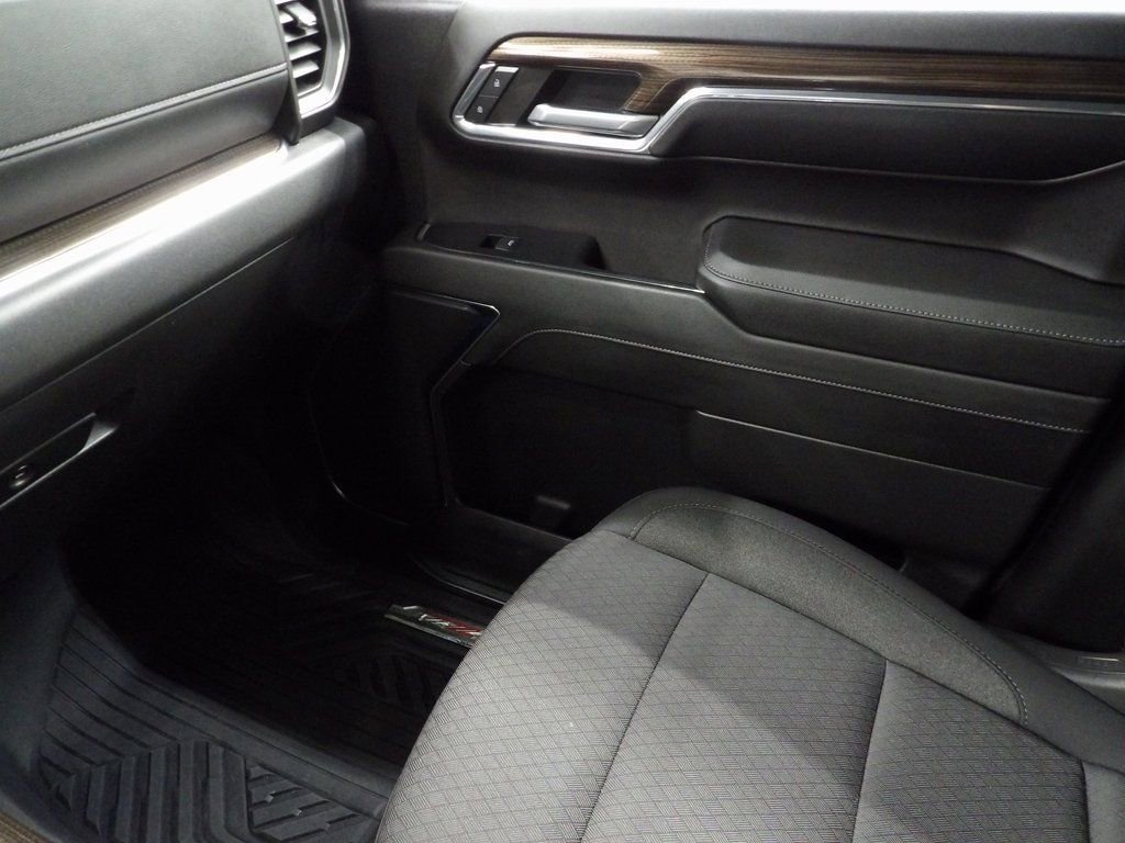 Used 2024 Chevrolet Silverado 1500 RST image 19