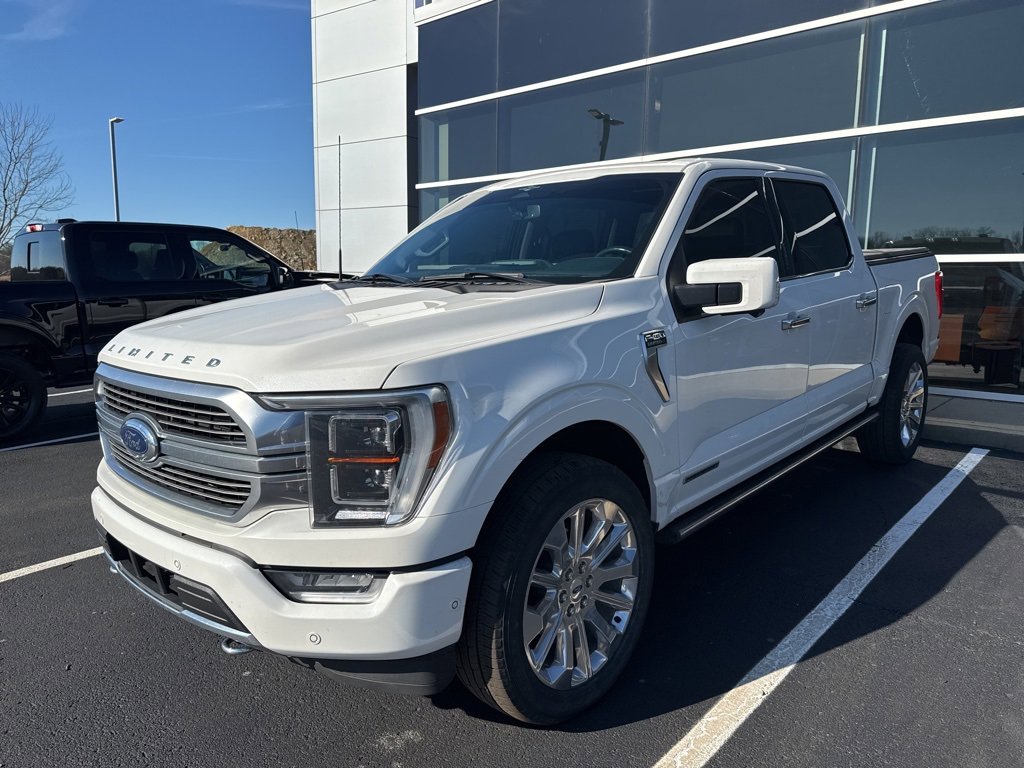 Used 2023 Ford F150 Limited image 3