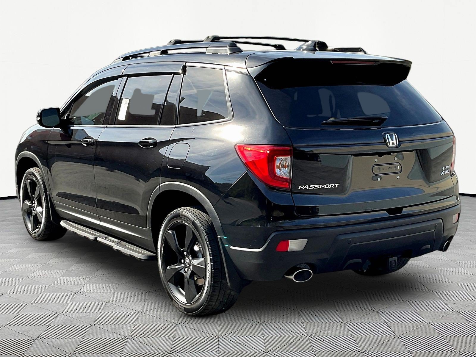 Used 2019 Honda Passport Elite image 4