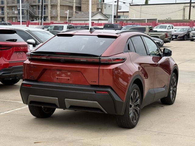 Used 2026 Toyota C-HR AWD/4WD image 4