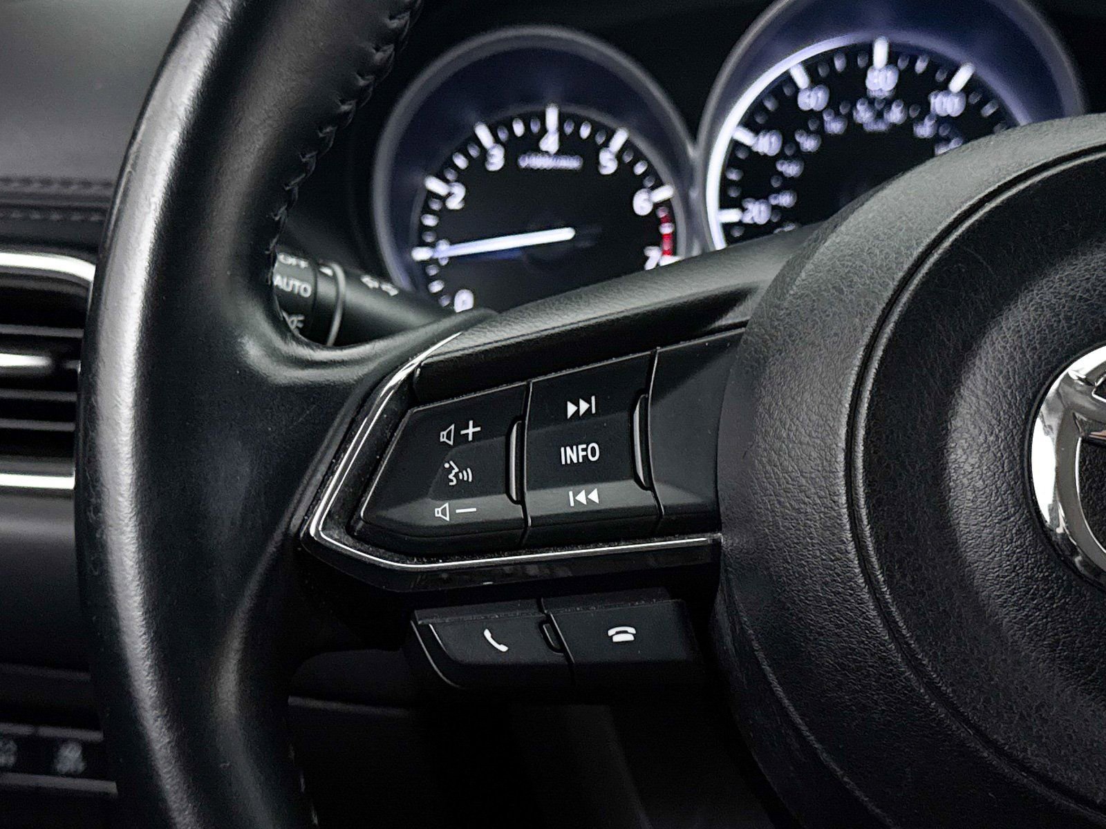 Used 2019 MAZDA CX-5 Touring image 34