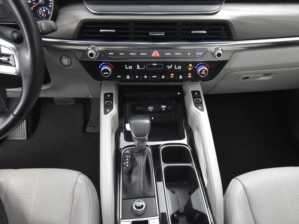 Used 2022 Kia Telluride EX image 11