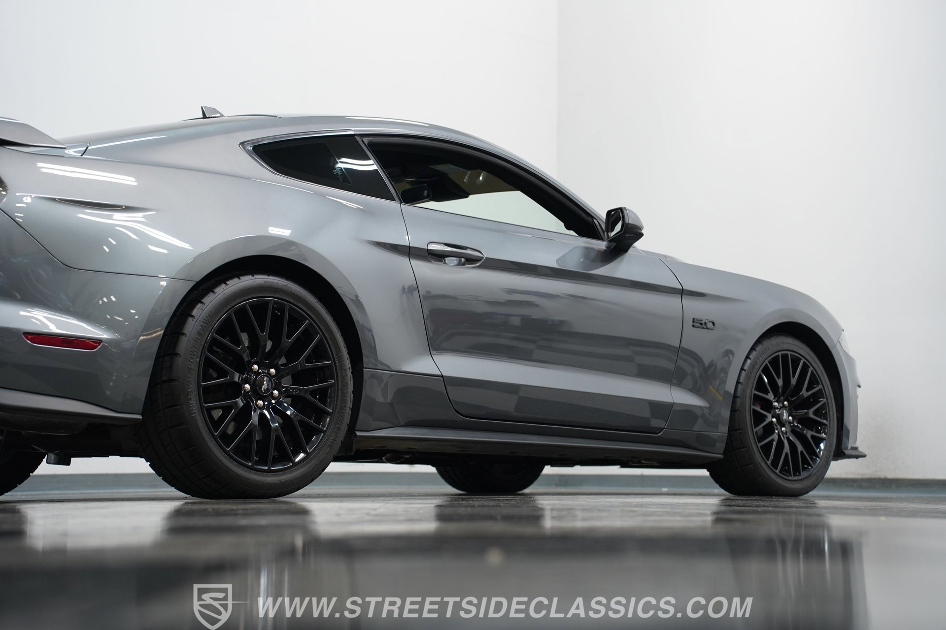 Used 2022 Ford Mustang GT Premium w/ GT Performance Package image 27