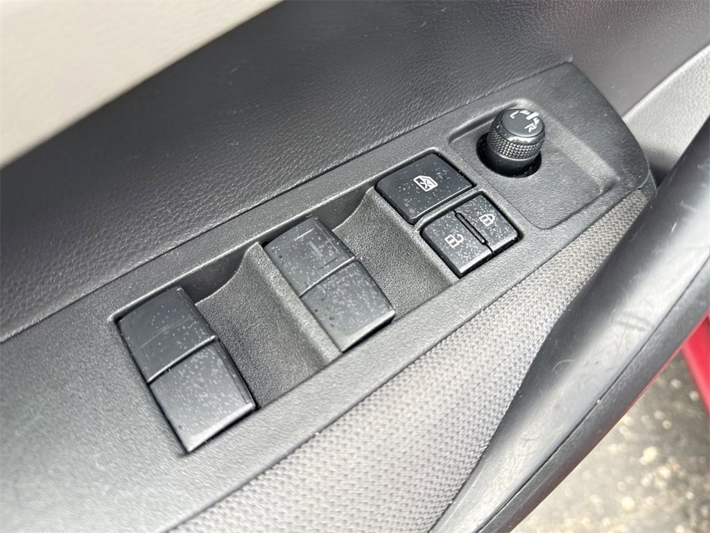 Used 2022 Toyota Corolla LE image 13