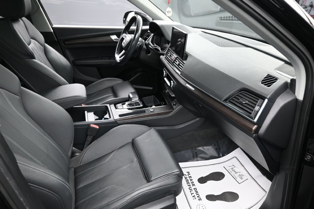 Used 2023 Audi Q5 e Premium Plus AWD/4WD image 35