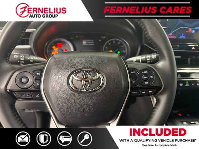 Used 2023 Toyota Venza Nightshade AWD/4WD image 43