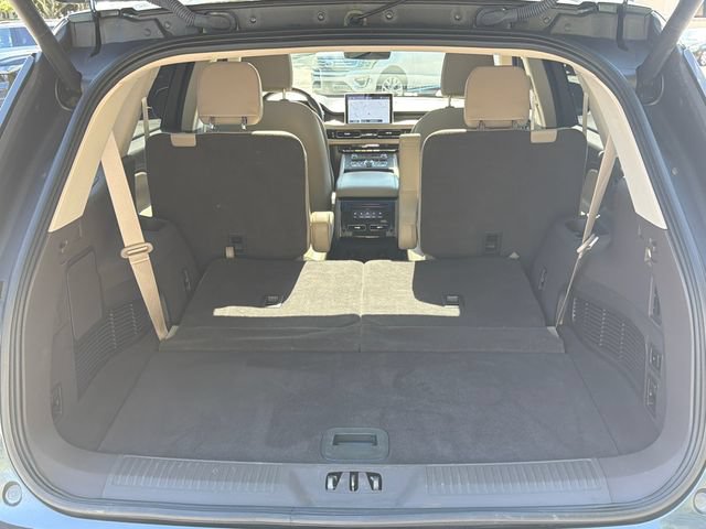 Used 2022 Lincoln Aviator Reserve w/ Equipment Group 201A RWD image 20