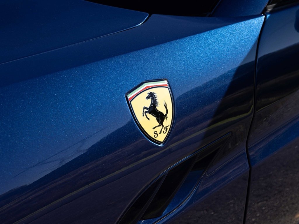 Used 2011 Ferrari California image 17