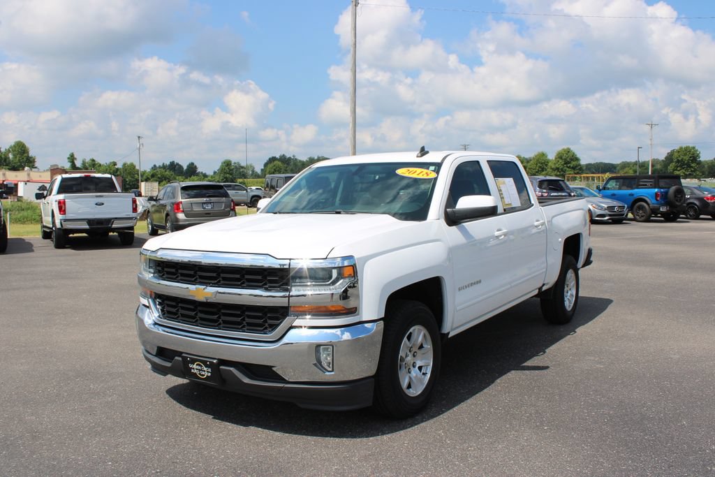 Used 2018 Chevrolet Silverado 1500 LT w/ All Star Edition RWD image 4