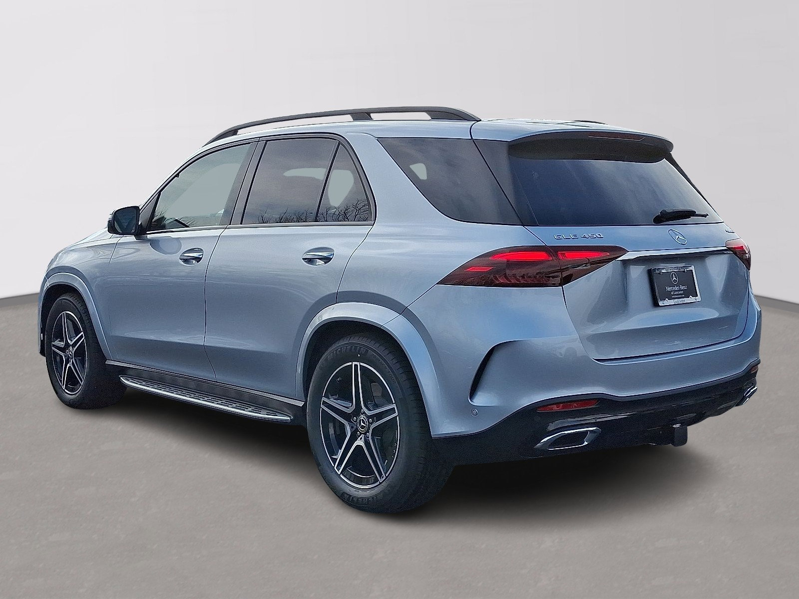 Used 2026 Mercedes-Benz GLE 450 4MATIC image 6