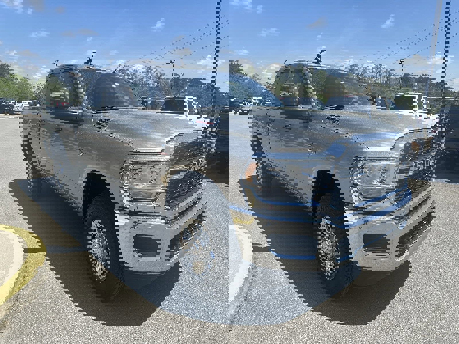 New 2024 RAM 2500 Tradesman w/ Chrome Appearance Group image 4