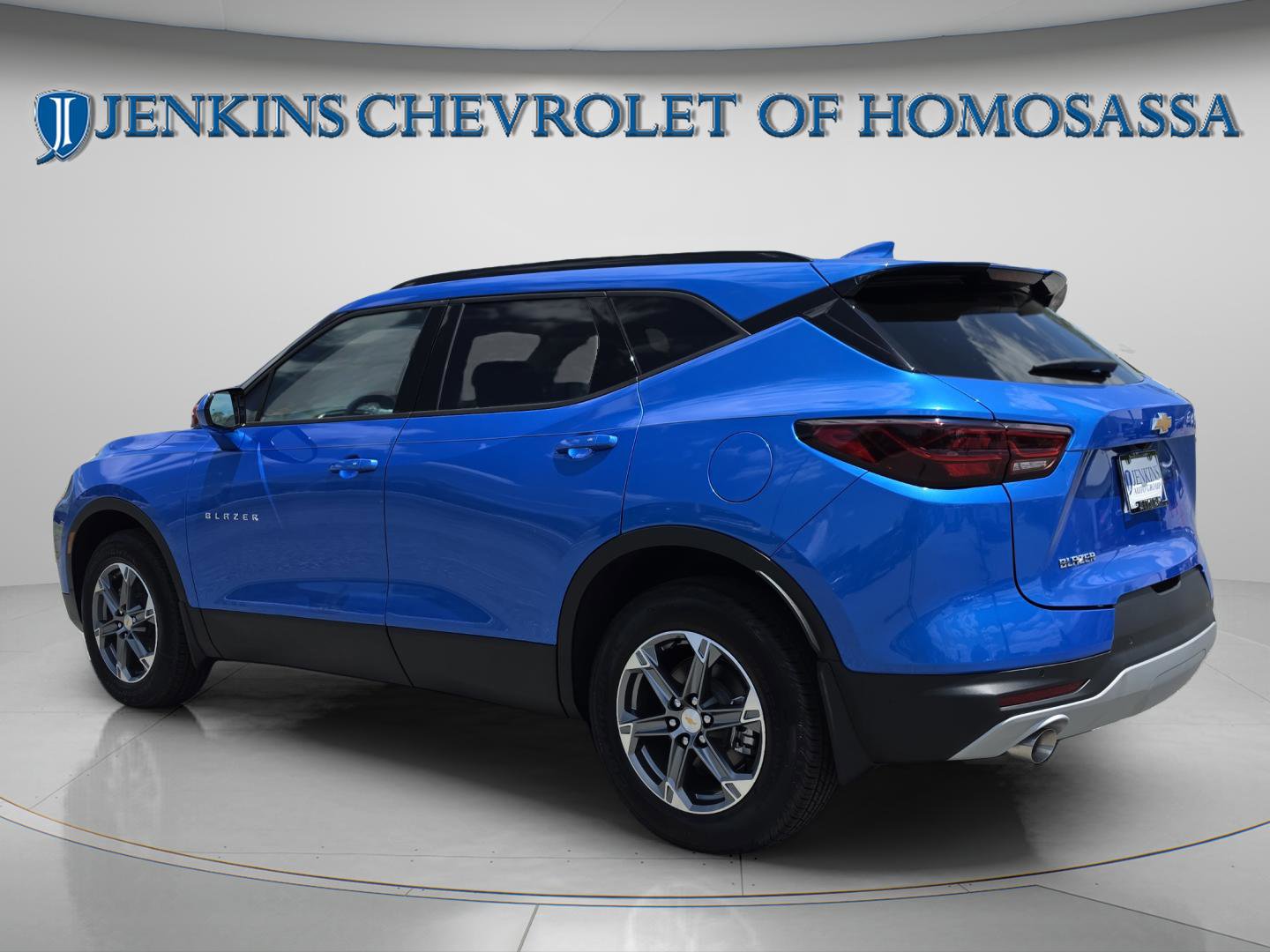 New 2026 Chevrolet Blazer LT w/ Convenience Package FWD image 8