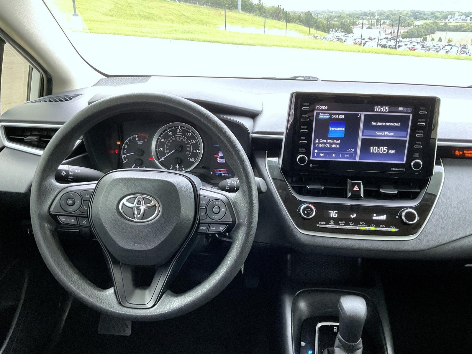 Used 2021 Toyota Corolla LE FWD image 14