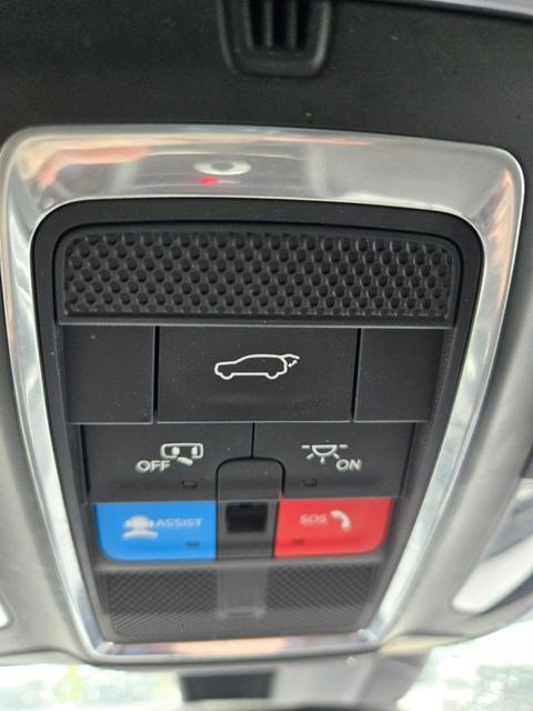 Certified 2022 Jeep Grand Cherokee L Laredo w/ Luxury Tech Group I image 25