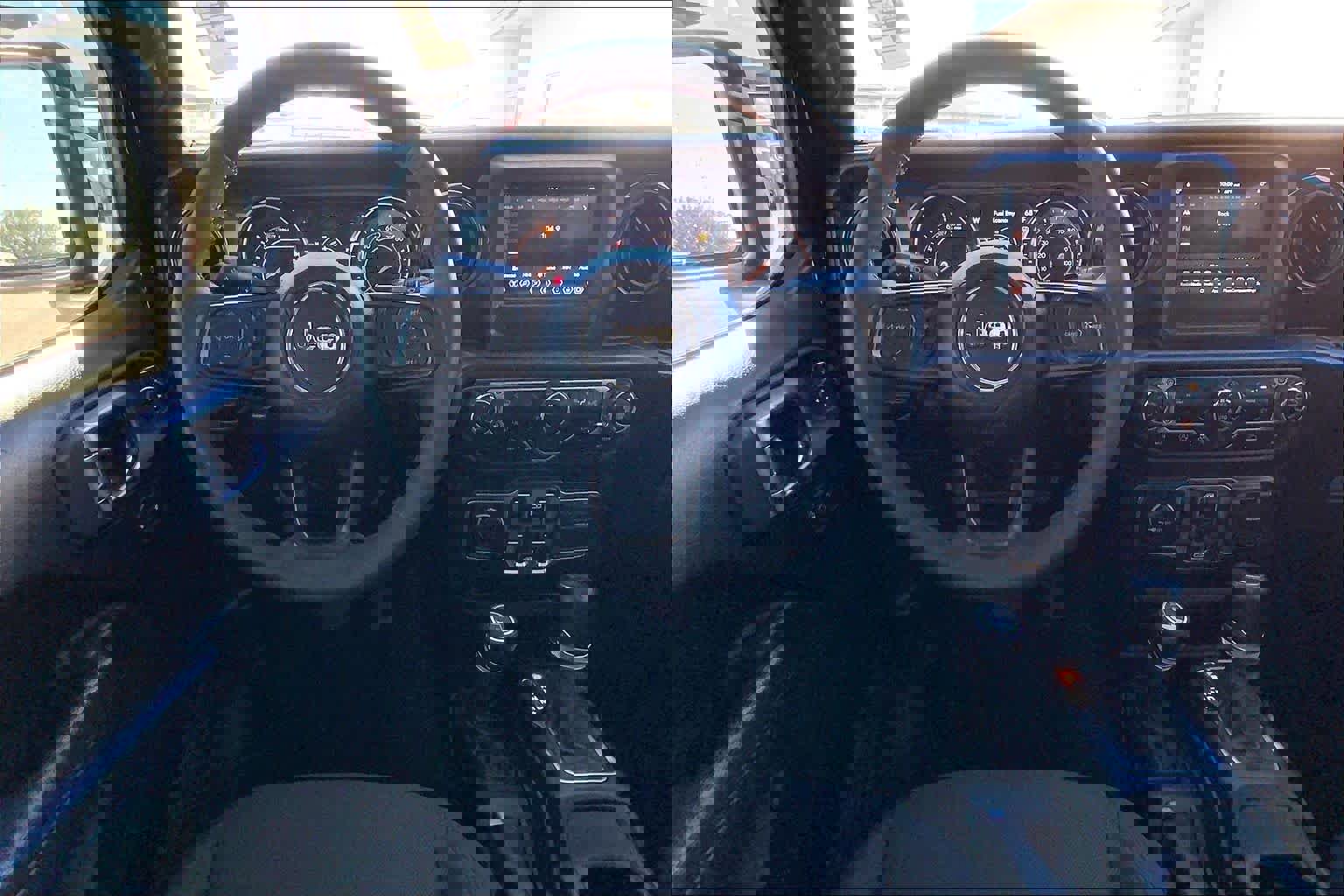 Used 2023 Jeep Wrangler Unlimited Sport image 6