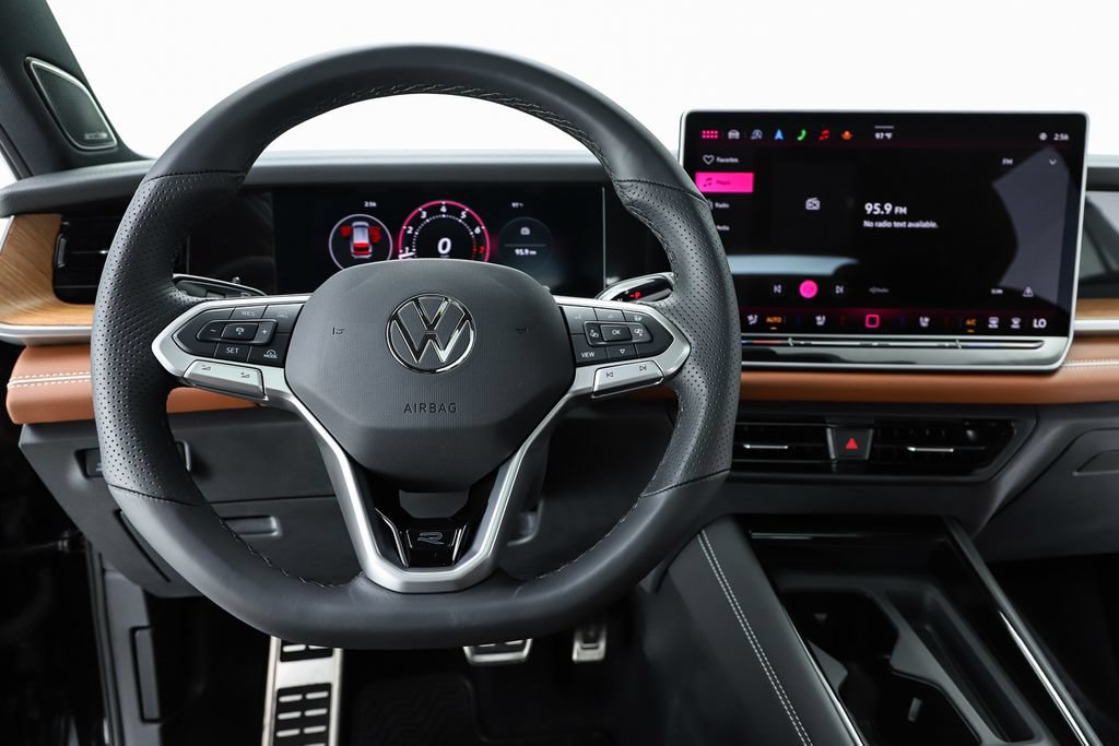 New 2026 Volkswagen Tiguan SEL R-Line AWD/4WD image 59
