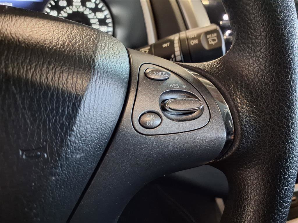 Used 2023 Nissan Murano S image 25