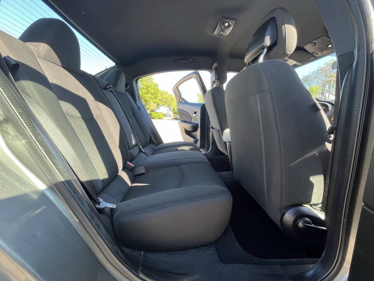 Used 2013 Dodge Avenger SXT FWD image 13