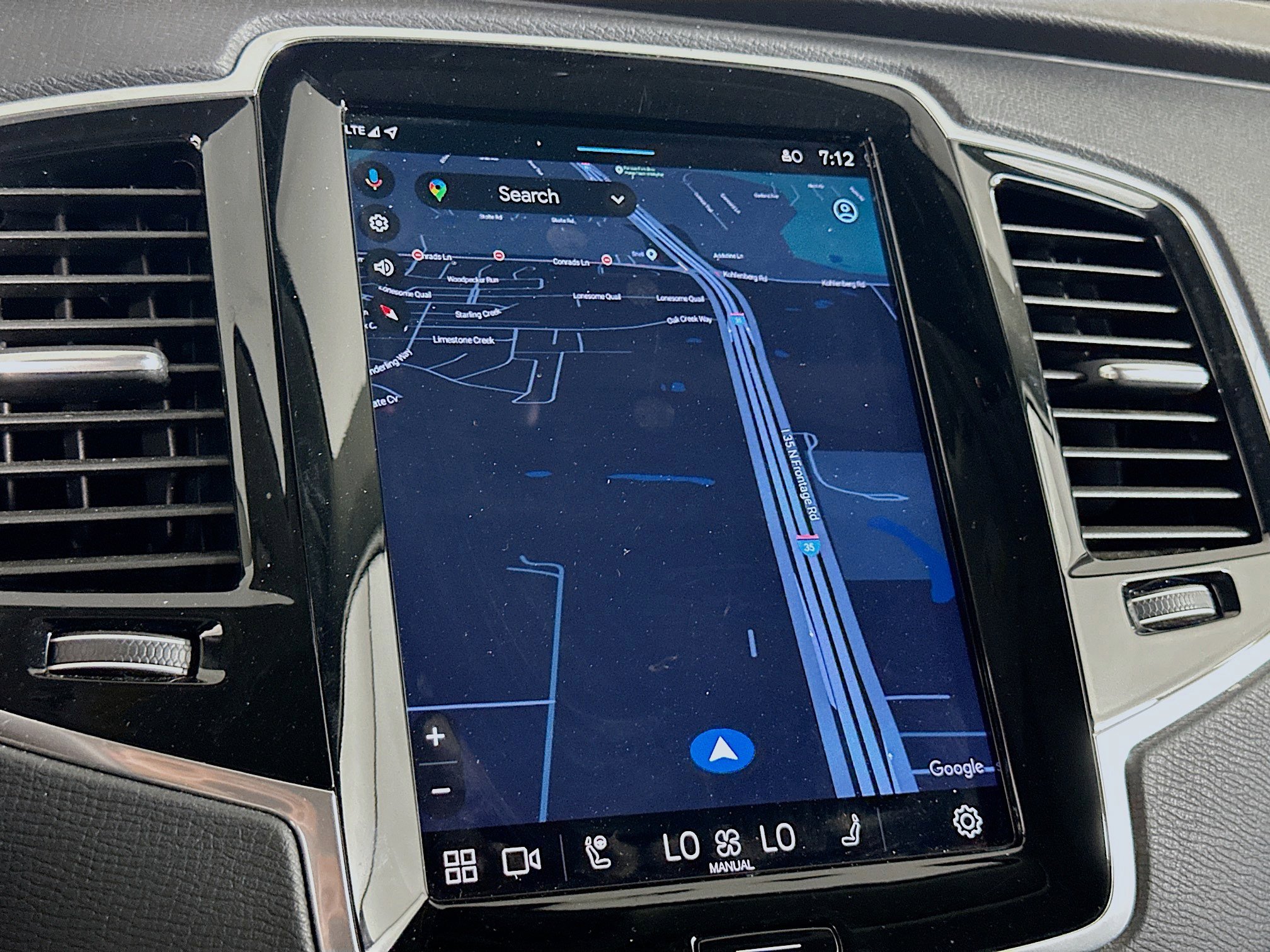 Used 2024 Volvo XC90 B6 Plus image 21