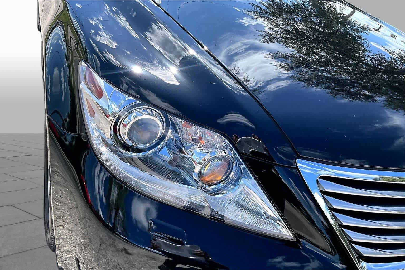 Used 2012 Lexus LS 460 AWD w/ Luxury Value Edition image 27