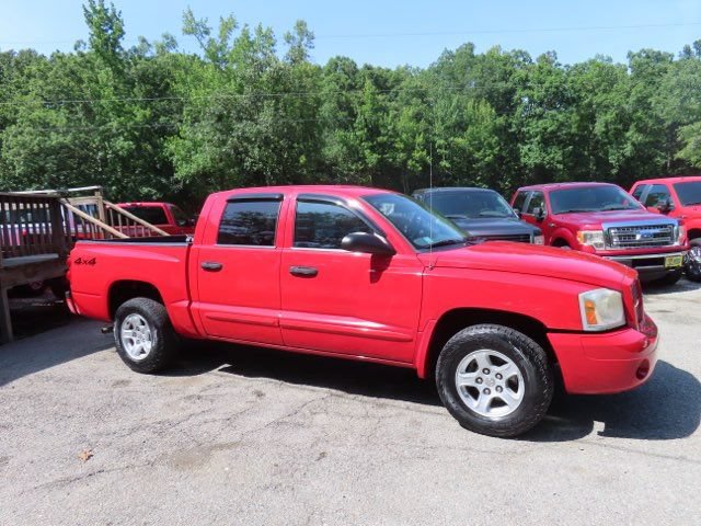 Used 2006 Dodge Dakota SLT w/ Sport Appearance Group AWD/4WD image 5