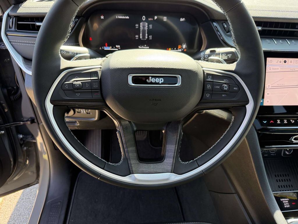 New 2027 Jeep Grand Cherokee Limited AWD/4WD image 20