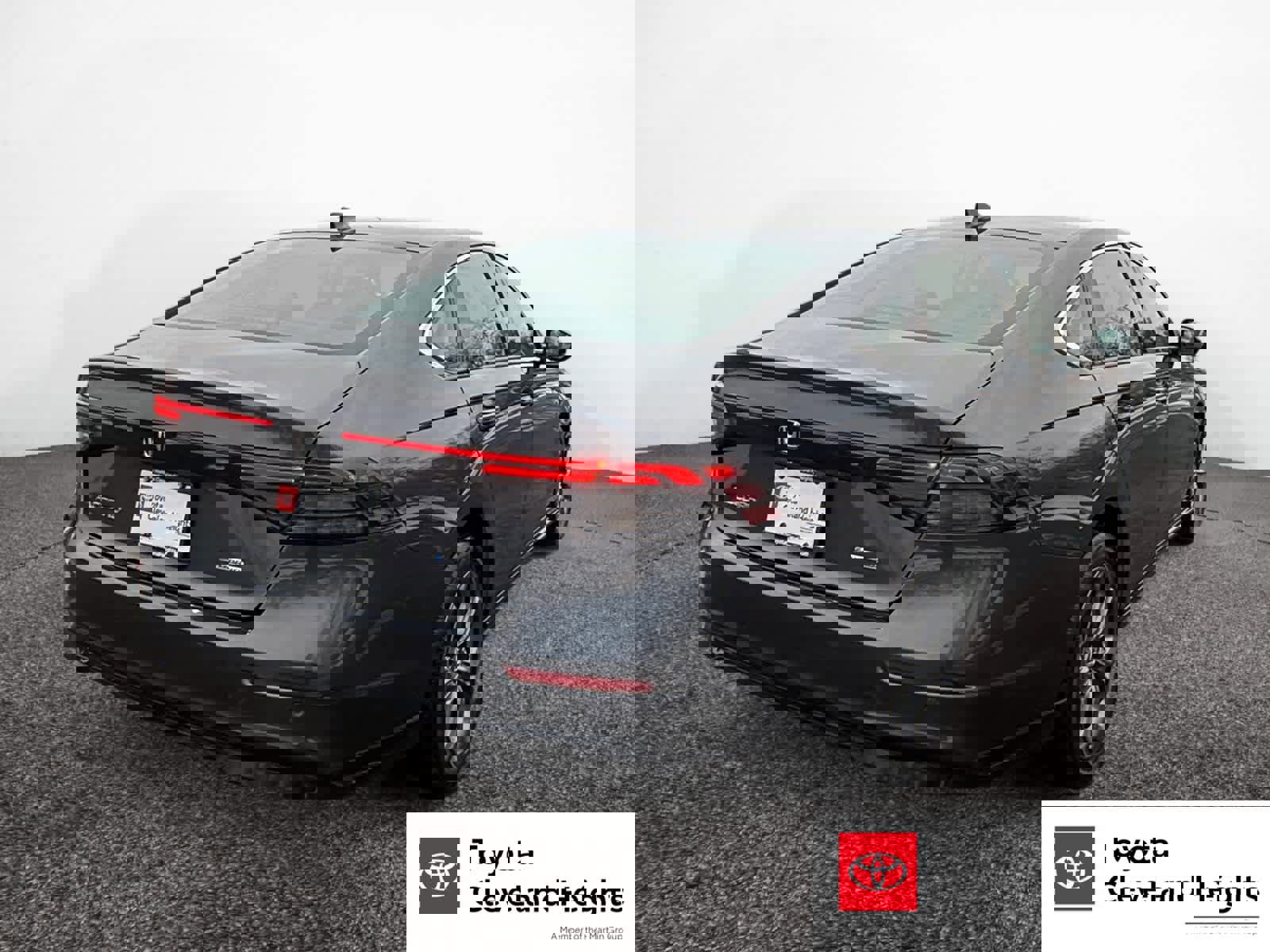 Used 2023 Honda Accord EX-L image 5