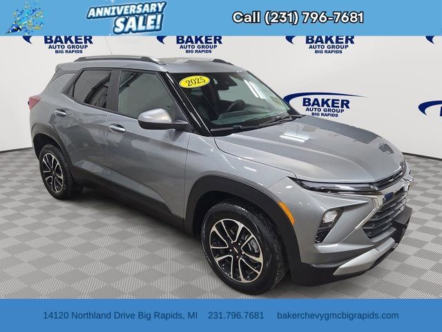 Used 2025 Chevrolet TrailBlazer LT