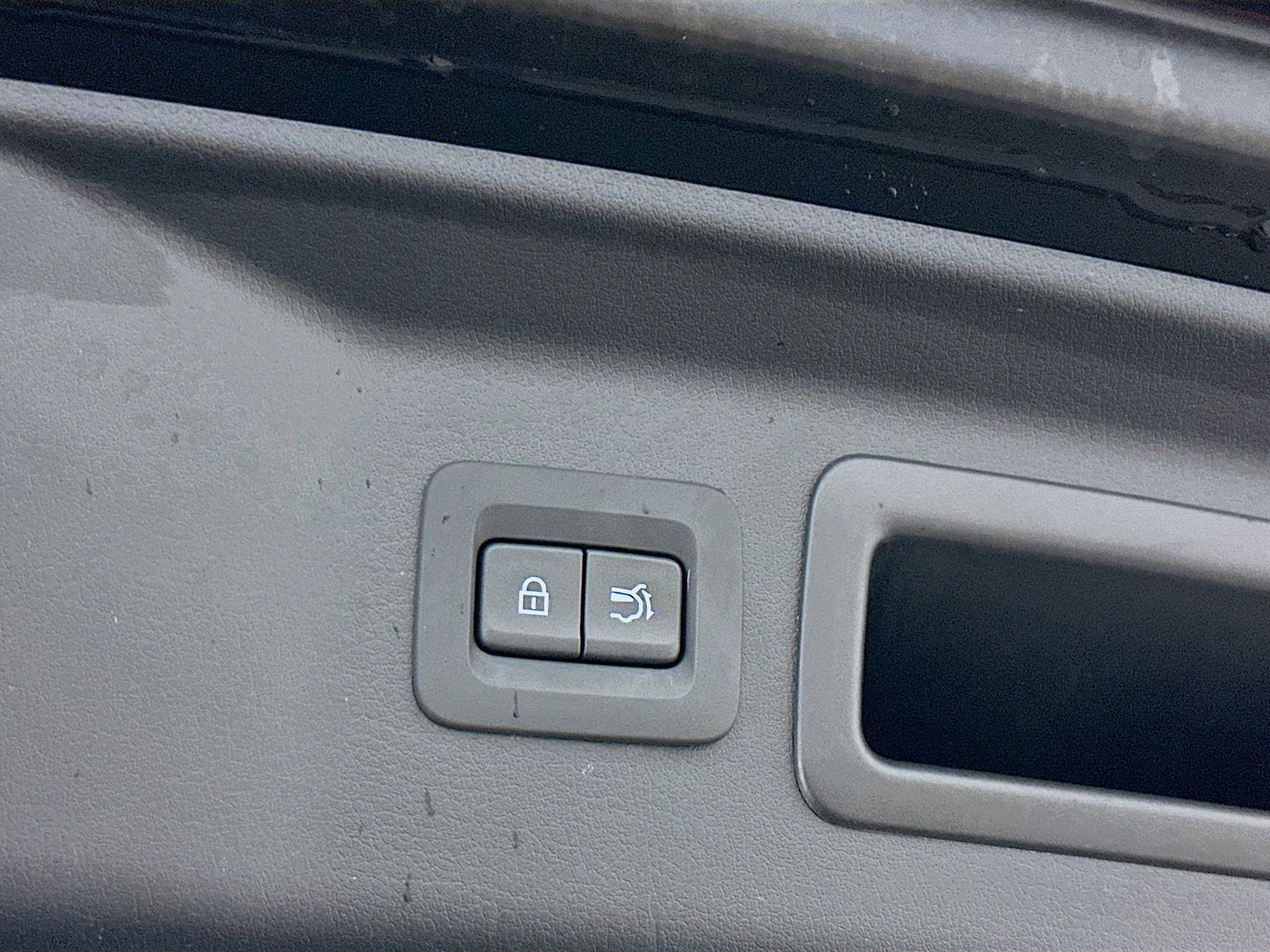 Used 2024 MAZDA CX-90 Plug-In Hybrid w/ Preferred image 33