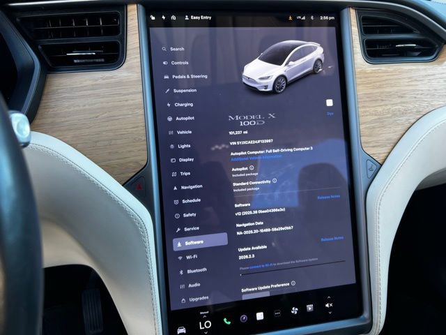 Used 2018 Tesla Model X 100D image 37