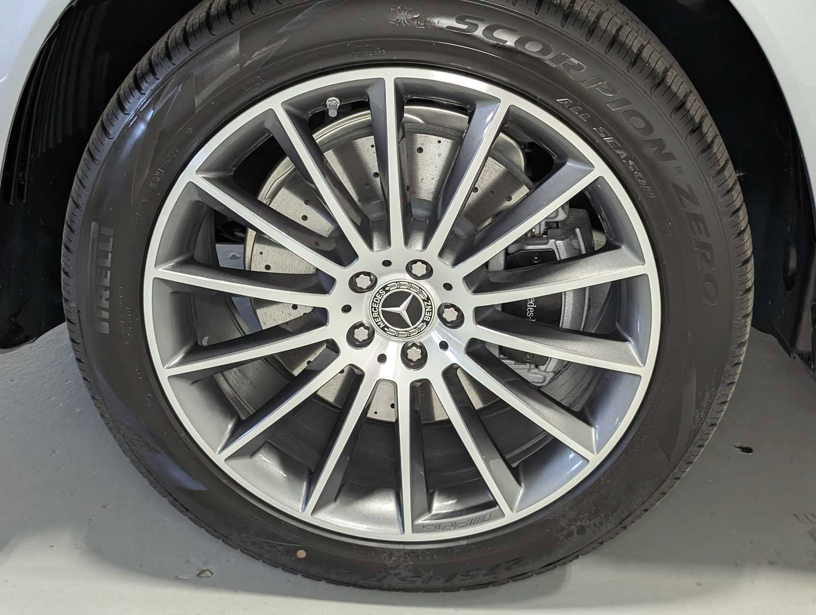 New 2026 Mercedes-Benz GLE 350 4MATIC image 3