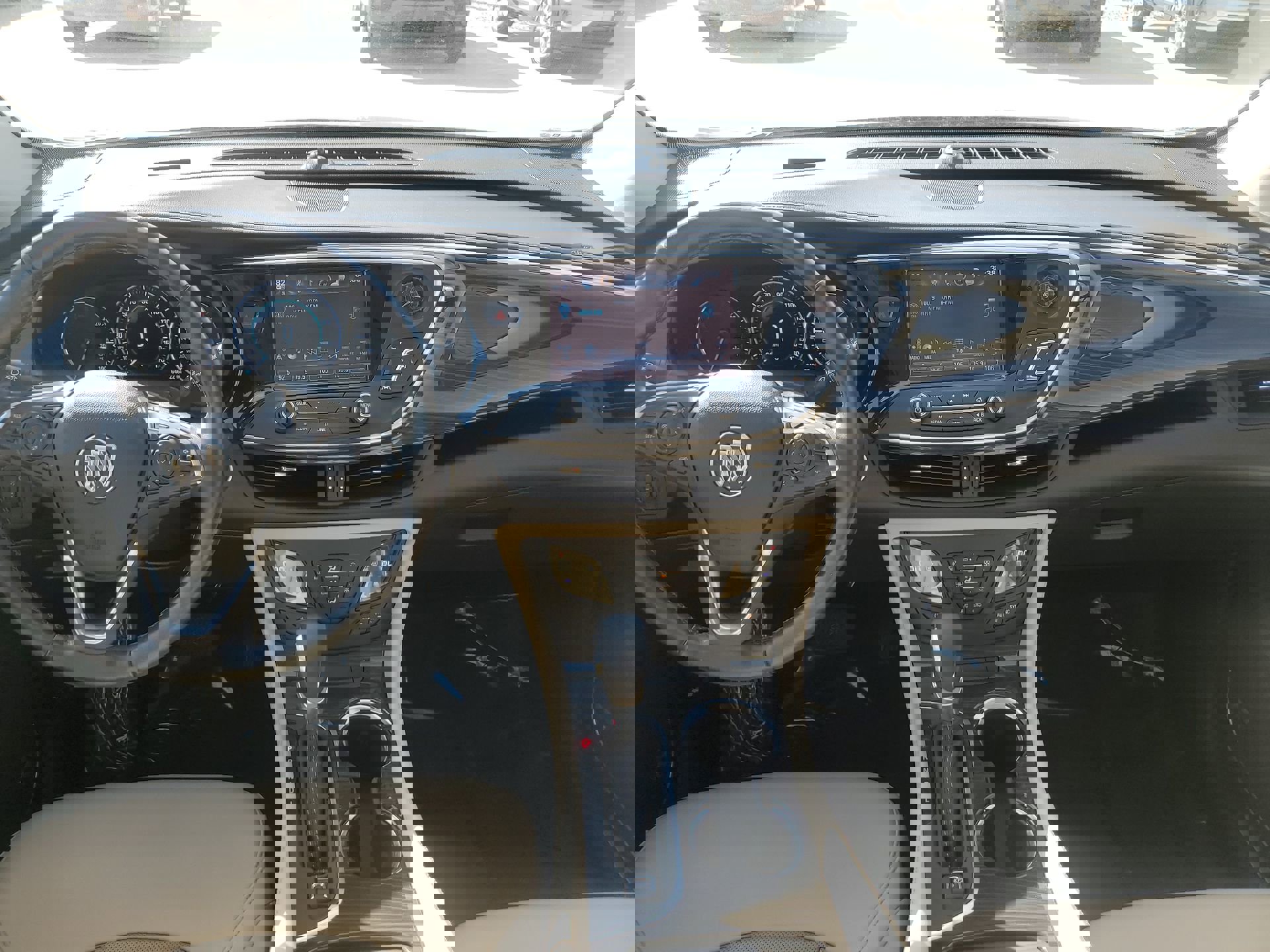 Used 2020 Buick Envision Premium image 10