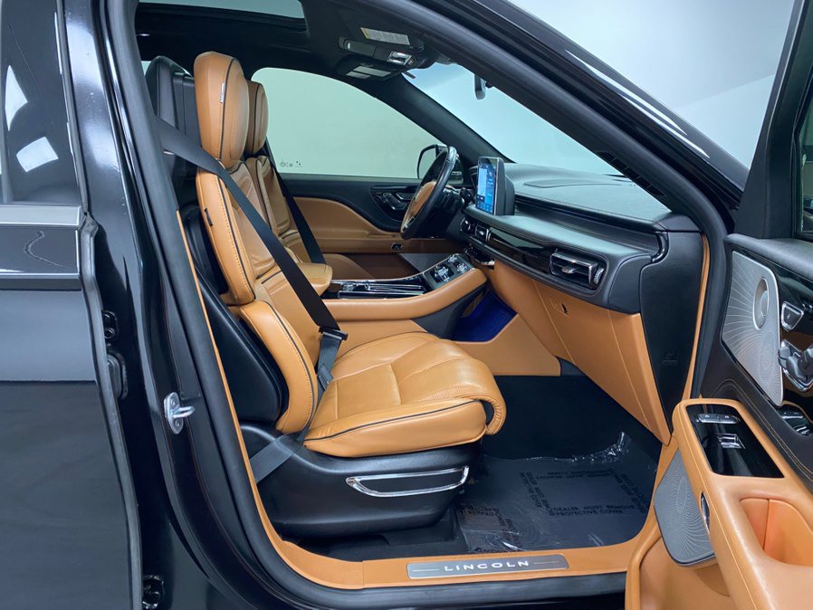 Used 2020 Lincoln Aviator Black Label w/ Dynamic Handling Package AWD/4WD image 33