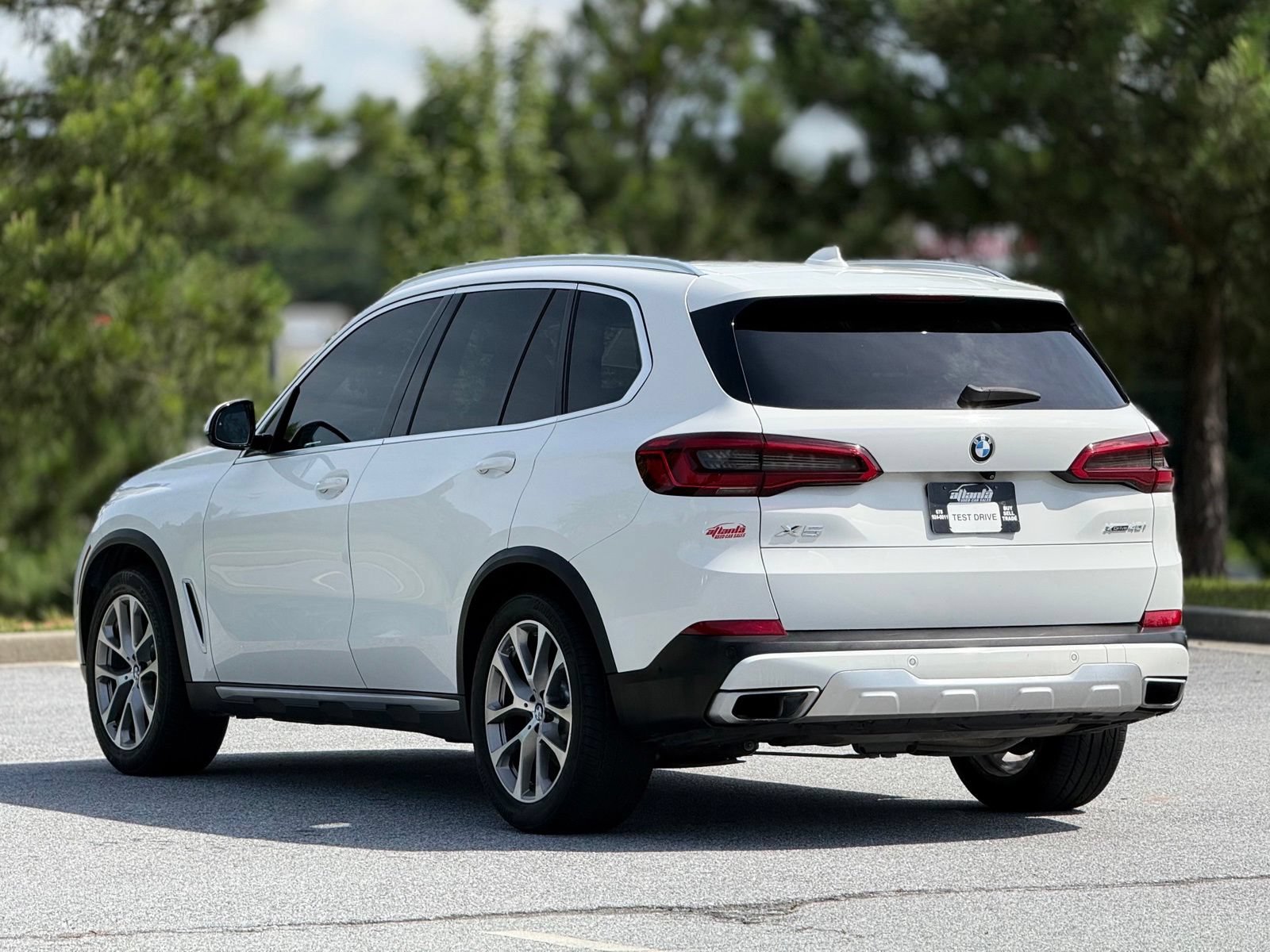 Used 2019 BMW X5 xDrive40i w/ Premium Package 2 AWD/4WD image 10