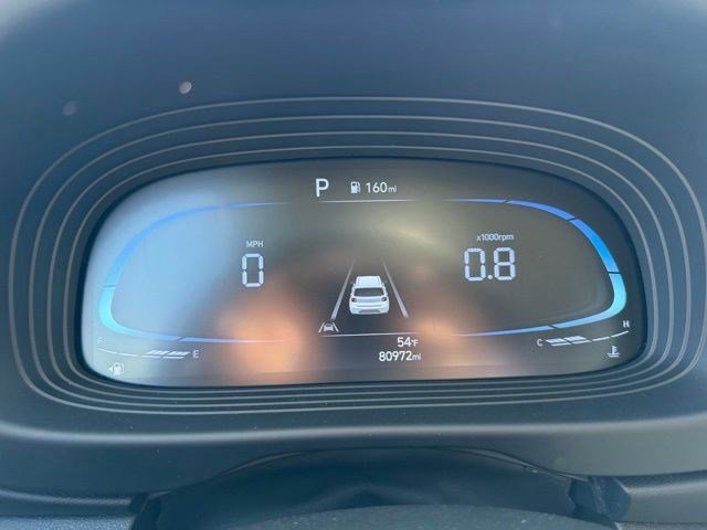 Used 2023 Hyundai Venue Limited image 26