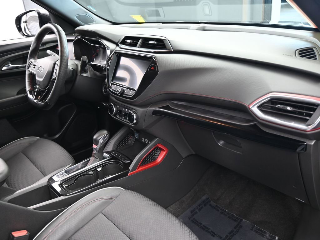 Used 2023 Chevrolet TrailBlazer RS w/ Convenience Package image 46