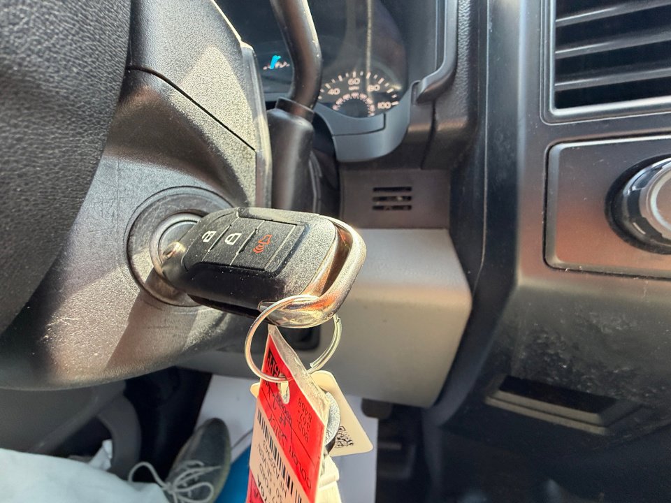 Used 2017 Ford F150 XL w/ Equipment Group 101A Mid image 38