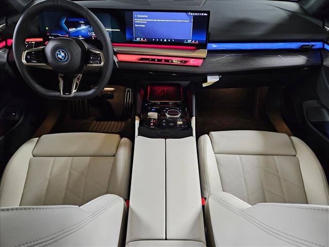 New 2027 BMW i5 eDrive40 w/ M Sport Package RWD image 15
