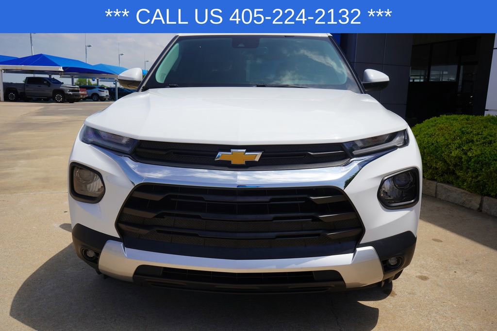 Used 2023 Chevrolet TrailBlazer LT w/ Convenience Package AWD/4WD image 3