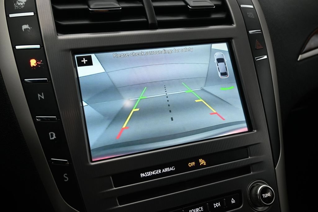 Used 2017 Lincoln MKZ Reserve FWD image 15