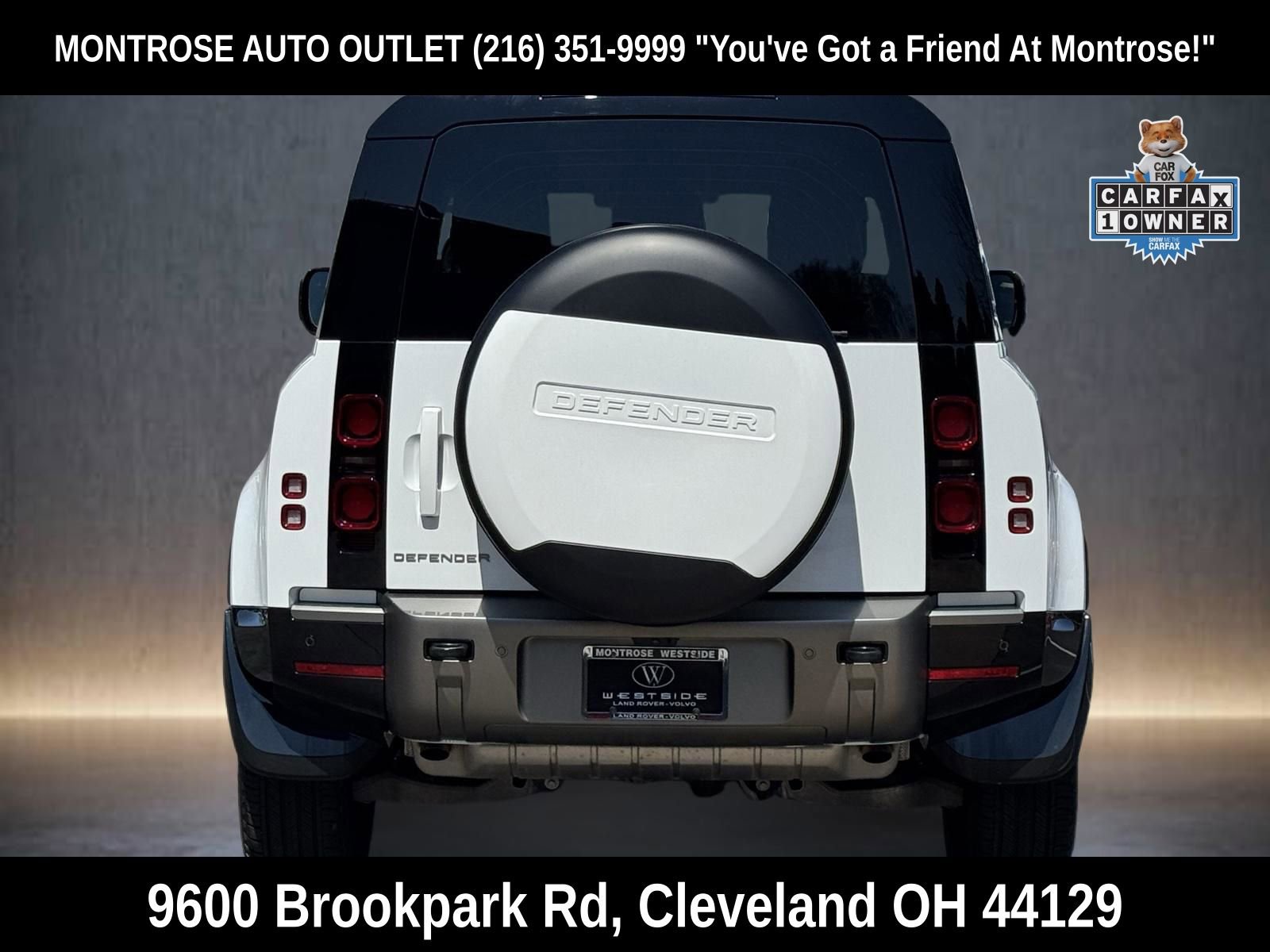 Used 2025 Land Rover Defender 90 X-Dynamic SE image 5