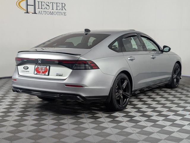 Used 2024 Honda Accord Sport image 7