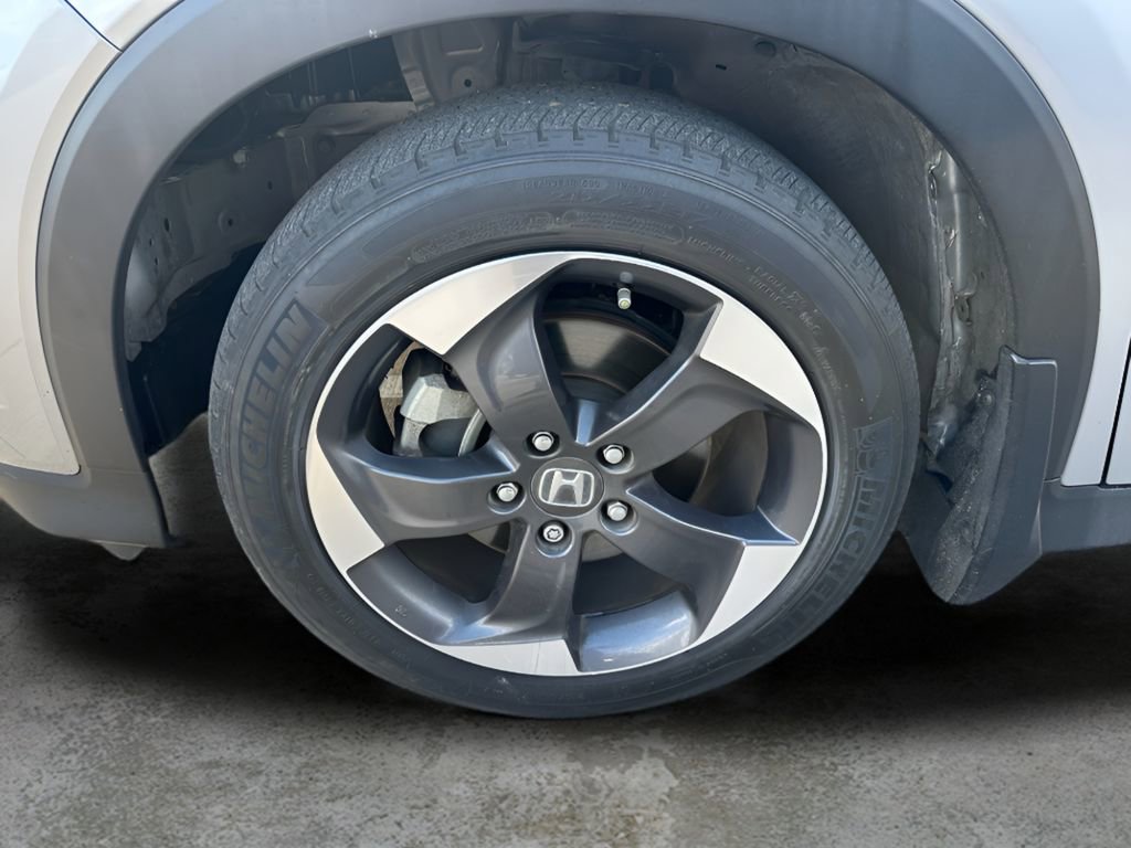 Used 2018 Honda HR-V EX image 33