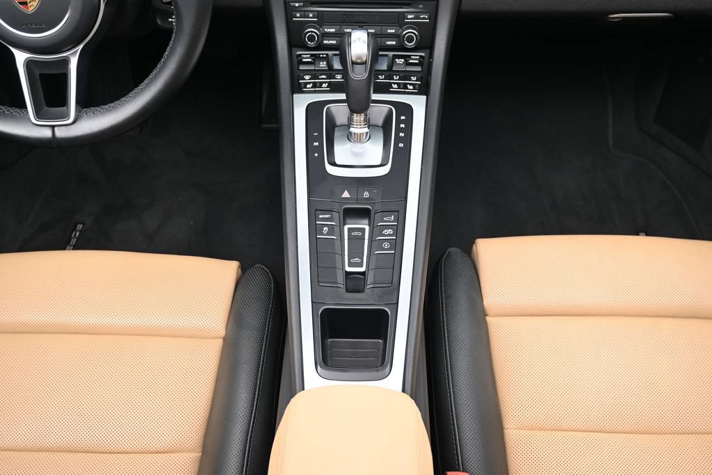 Used 2021 Porsche 718 Boxster RWD image 7
