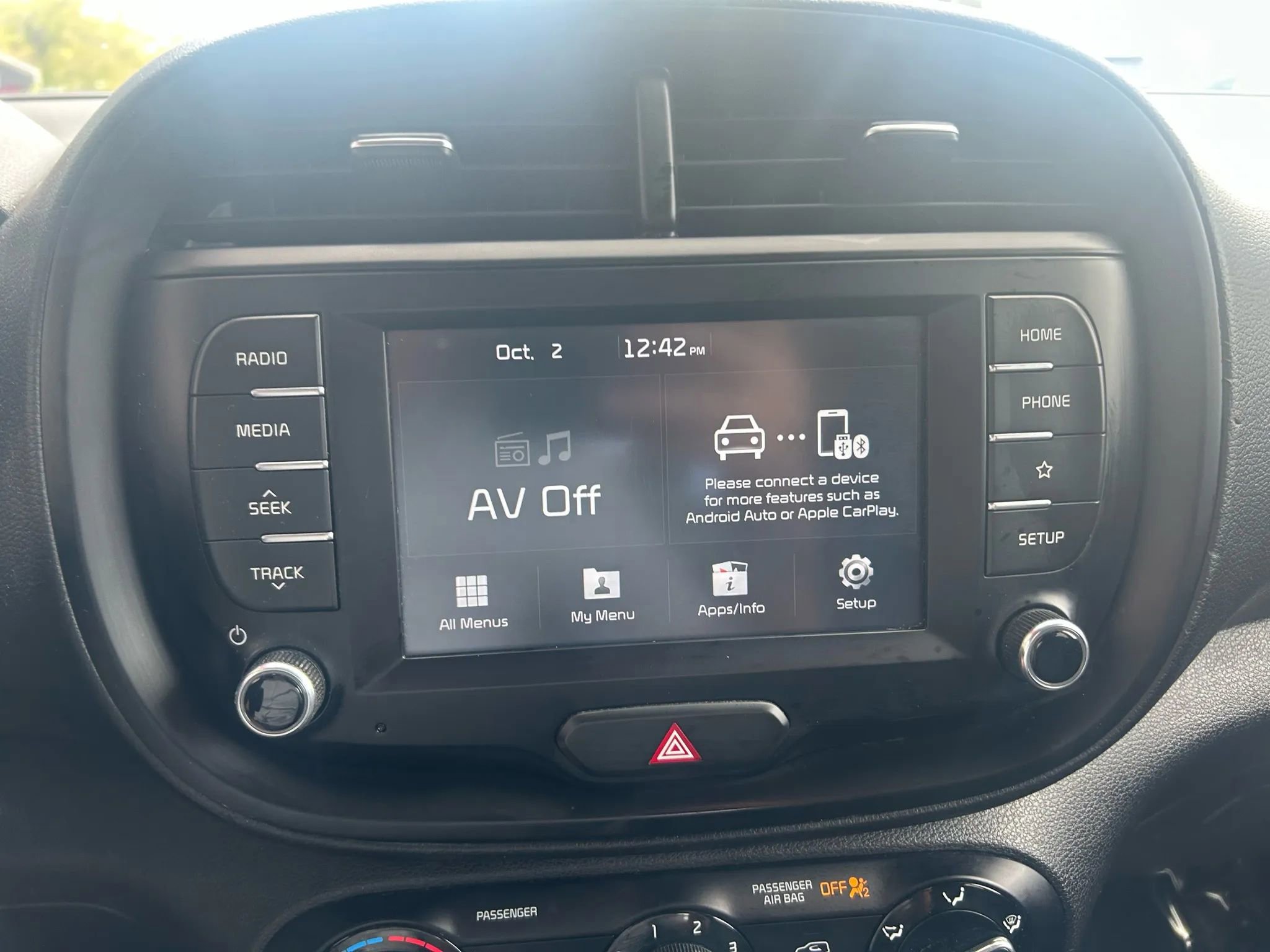 Used 2020 Kia Soul LX image 8