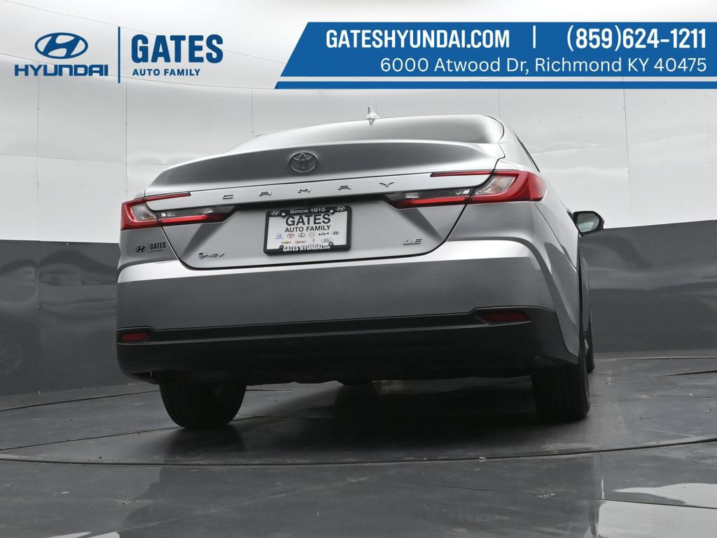 Used 2025 Toyota Camry LE FWD image 36
